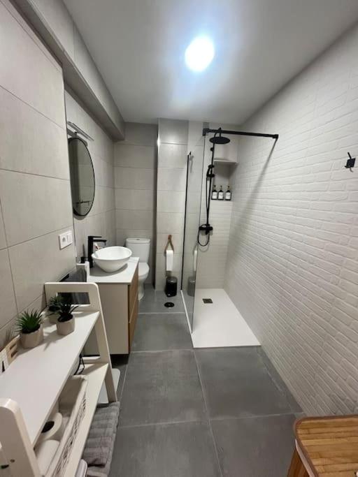 דירות Piso Recien Reformado En El Centro De Santander, Zona Estaciones מראה חיצוני תמונה